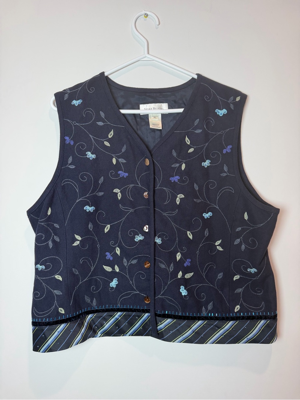 Susan Bristol Navy Button-Front Embroidered Embellished Floral Vest Women’s XL